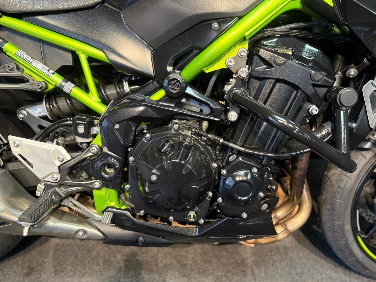 Used Kawasaki ZR 900 FMF NN 2021 for sale - 78446132: Photo 15