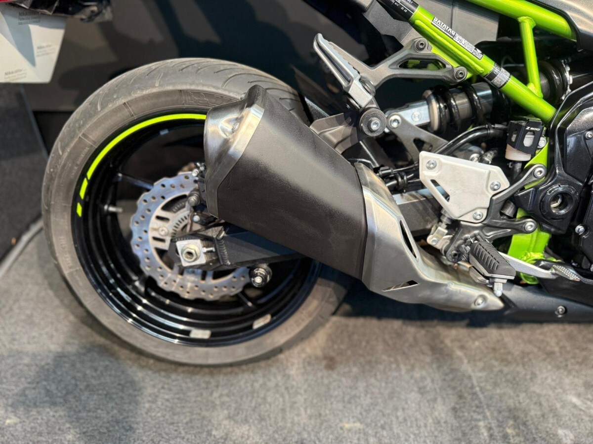 Used Kawasaki ZR 900 FMF NN 2021 for sale - 78446132: Photo 18