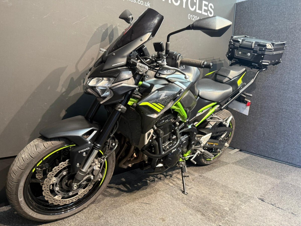 Used Kawasaki ZR 900 FMF NN 2021 for sale - 78446132: Photo 8
