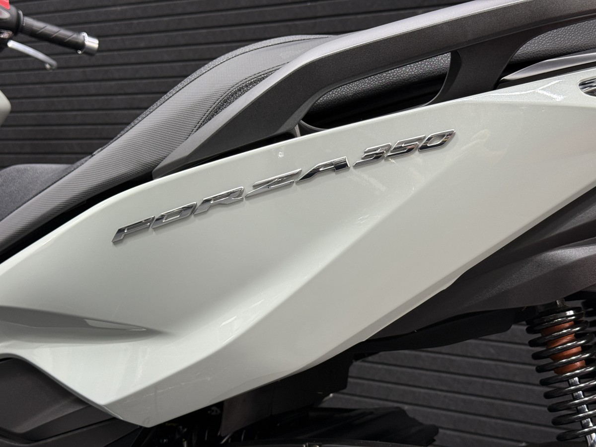 Used Honda Forza 350 2022 for sale - 78393588: Photo 10