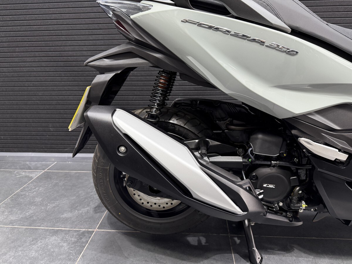 Used Honda Forza 350 2022 for sale - 78393588: Photo 4
