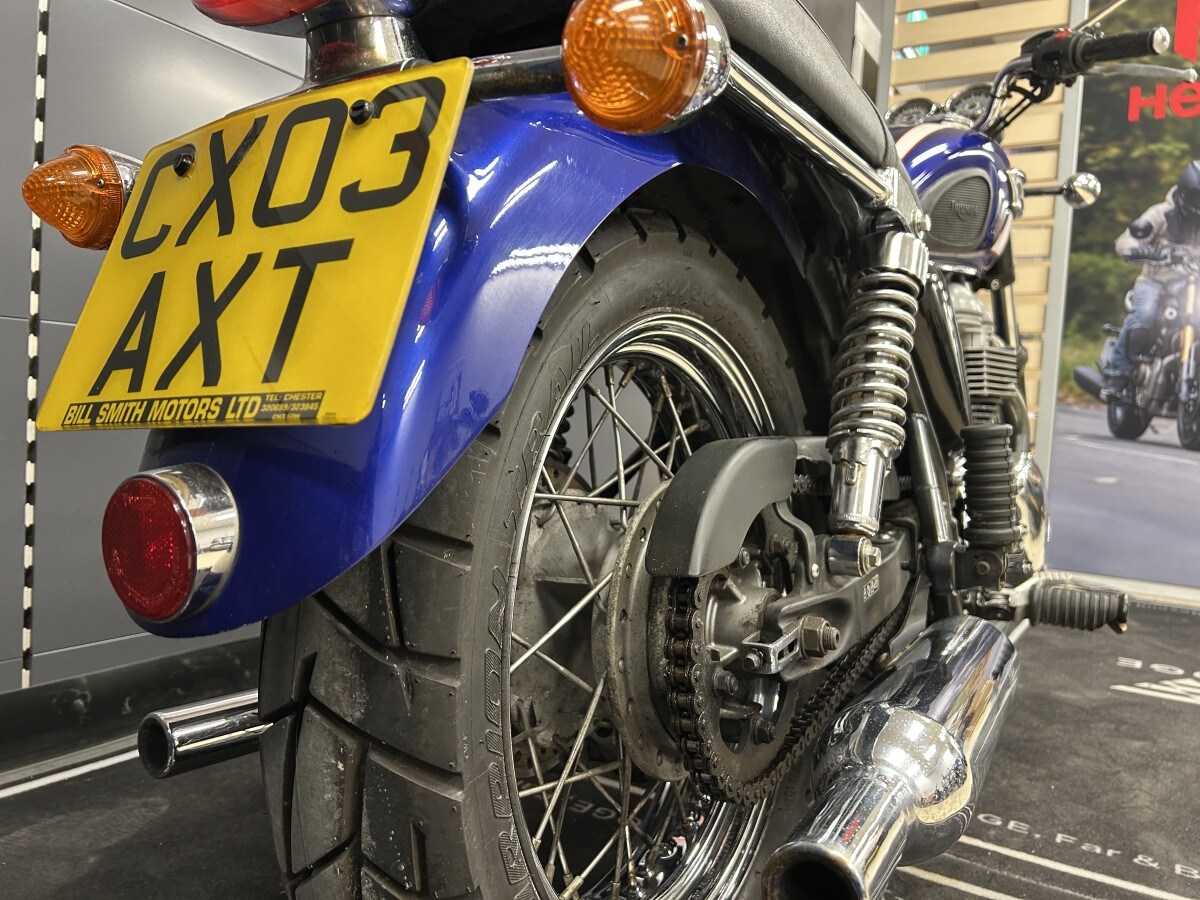 Used Triumph Bonneville T100 2003 for sale - 78393817: Photo 4