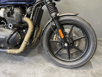 Used Royal Enfield INTERCEPTOR INT 650 2024 for sale - bike-79354100: Photo