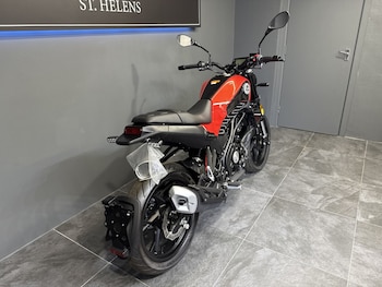 Used Benelli Leoncino 125cc undefined for sale - bike-78394046: Photo