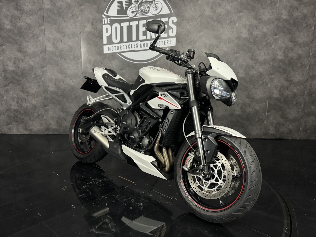 Used Triumph STREET TRIPLE RS 2019 for sale - 78397691: Photo 13