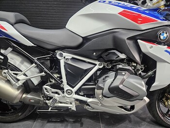 Used BMW R 1250 RS SE 2023 for sale - bike-79353911: Photo