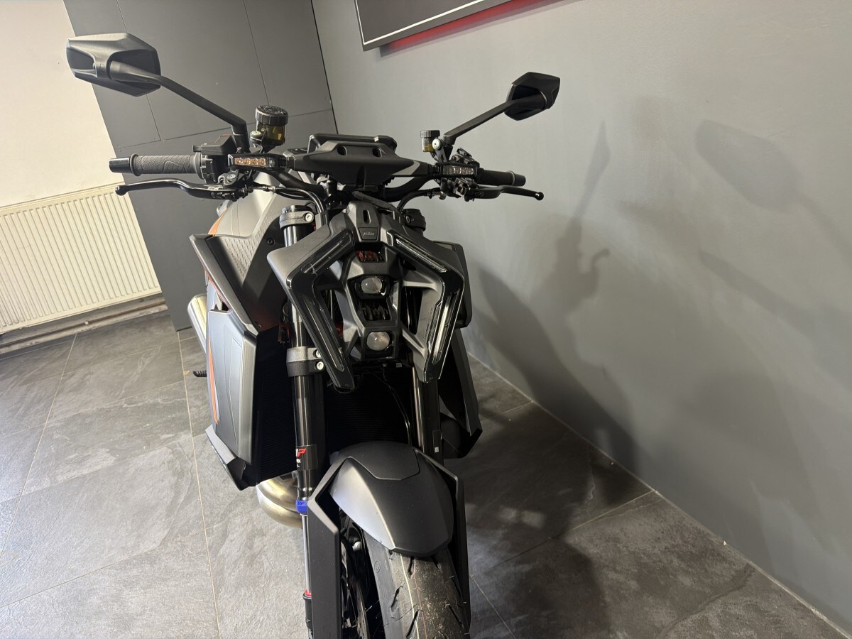 Used KTM 1390 SUPERDUKE R EVO ORANGE ONLY for sale - 78394567: Photo 10