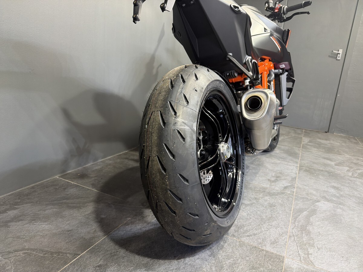 Used KTM 1390 SUPERDUKE R EVO ORANGE ONLY for sale - 78394567: Photo 7