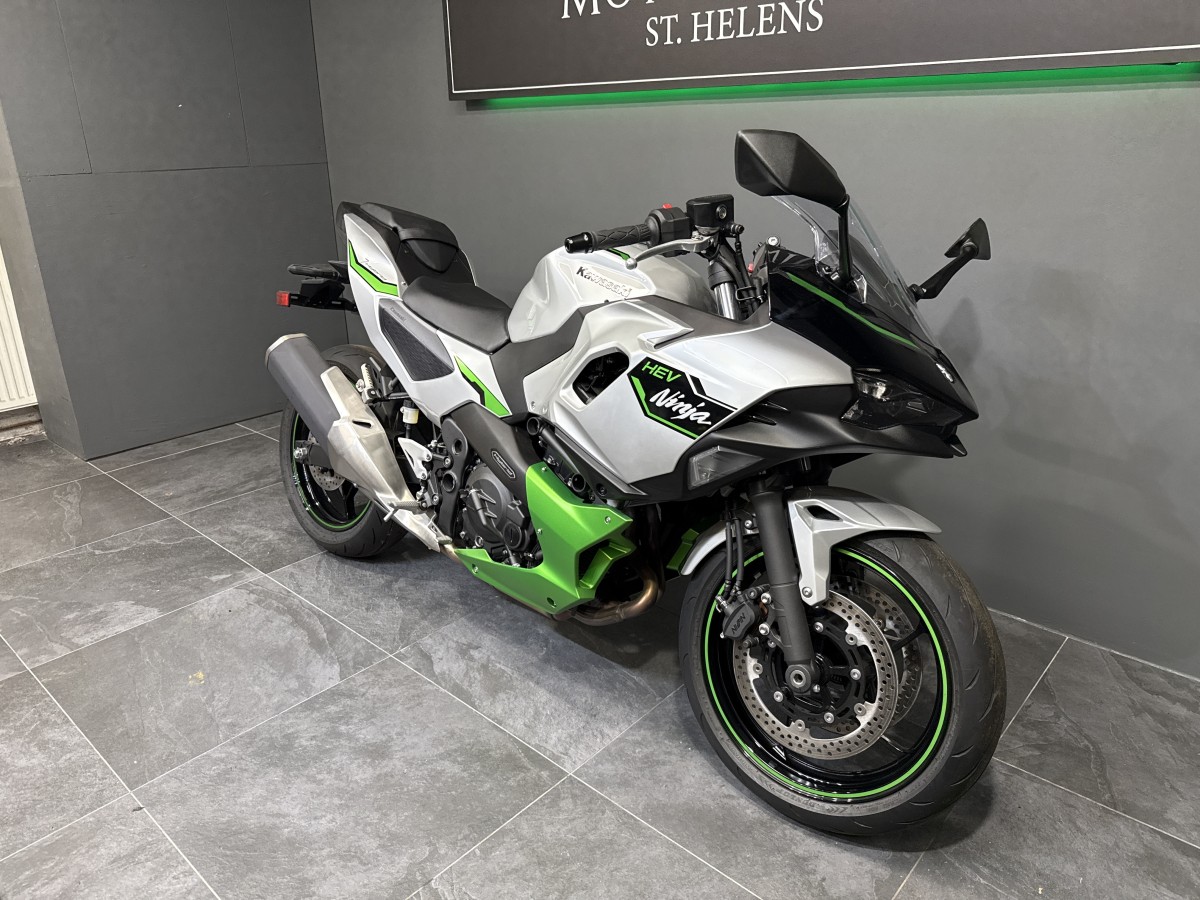 Used Kawasaki NINJA 7 HYBRID CX500ARFNN for sale - 78394257: Photo 3