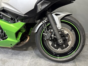 Used Kawasaki NINJA 7 HYBRID CX500ARFNN undefined for sale - bike-78394257: Photo
