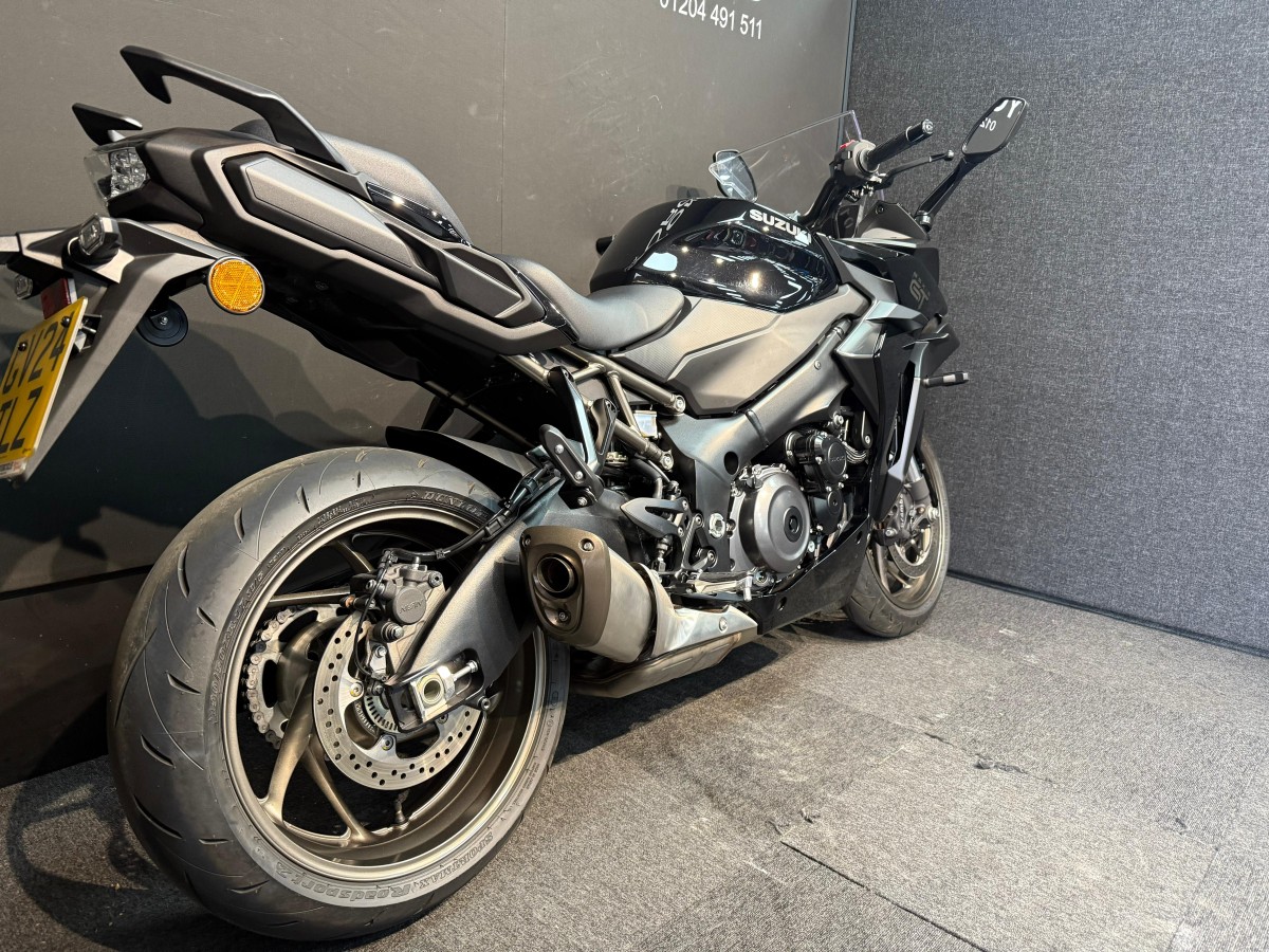 Used Suzuki GSXS 1000 GT 2024 for sale - 78394409: Photo 8