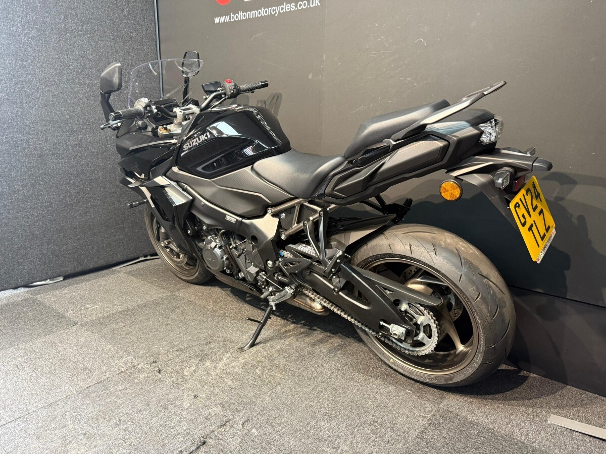 Used Suzuki GSXS 1000 GT 2024 for sale - 78394409: Photo 9