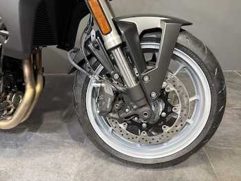 Used Suzuki GSX-8S undefined for sale - bike-78395633: Photo