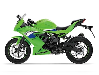 Used Kawasaki Ninja 125 undefined for sale - bike-79206529: Photo