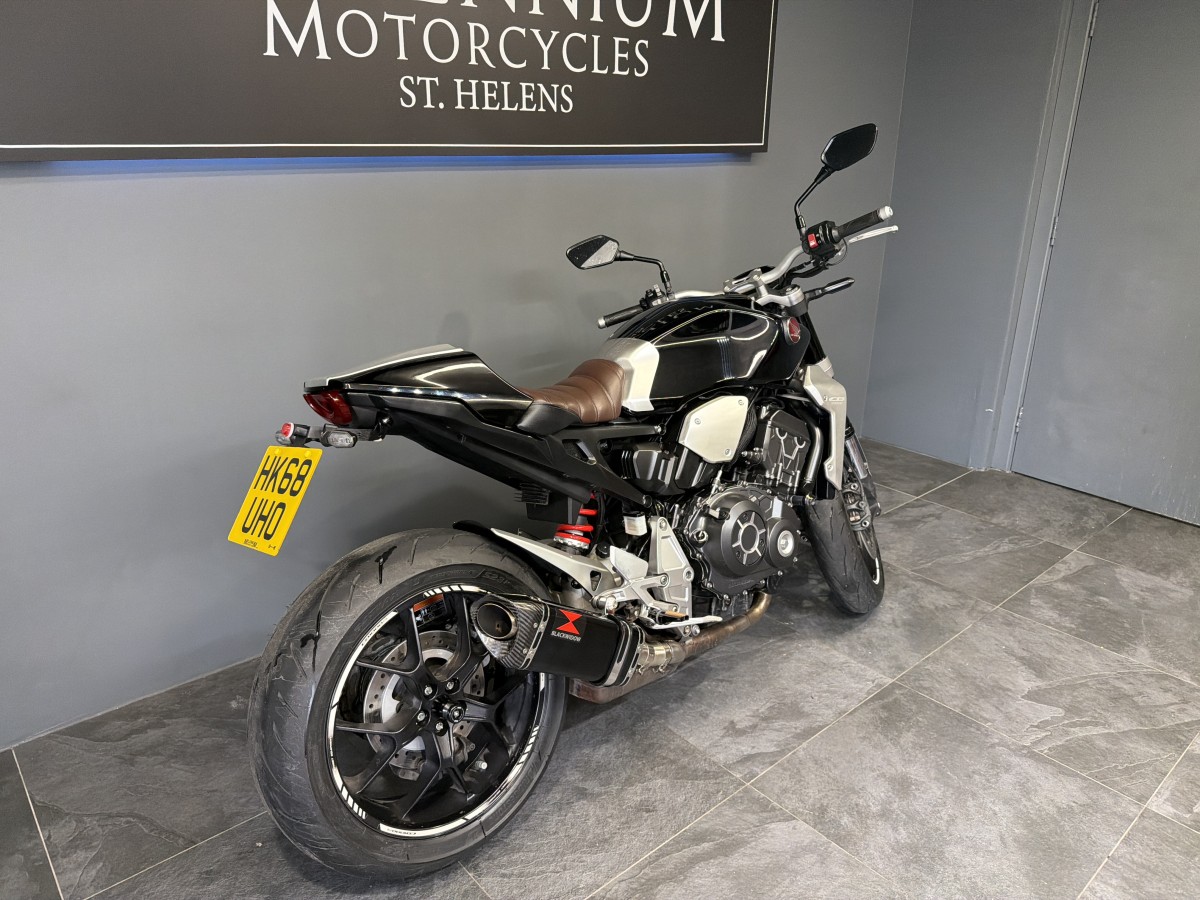 Used Honda CB 1000 RA-J 2018 for sale - 78497067: Photo 4