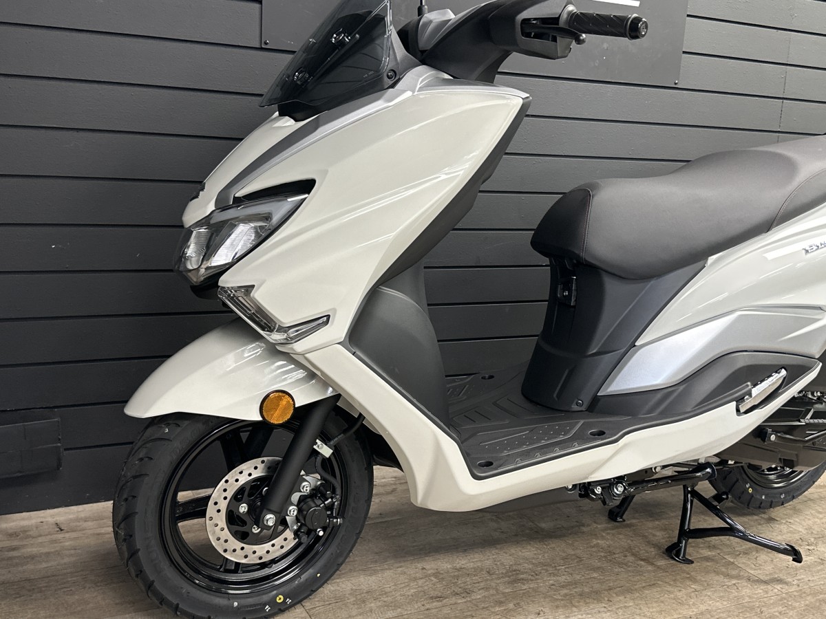 Used Suzuki BURGMAN STREET 125 for sale - 78395157: Photo 10