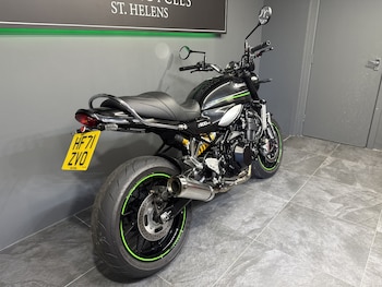 Used Kawasaki ZR 900 KMFNB 2021 for sale - bike-78394407: Photo