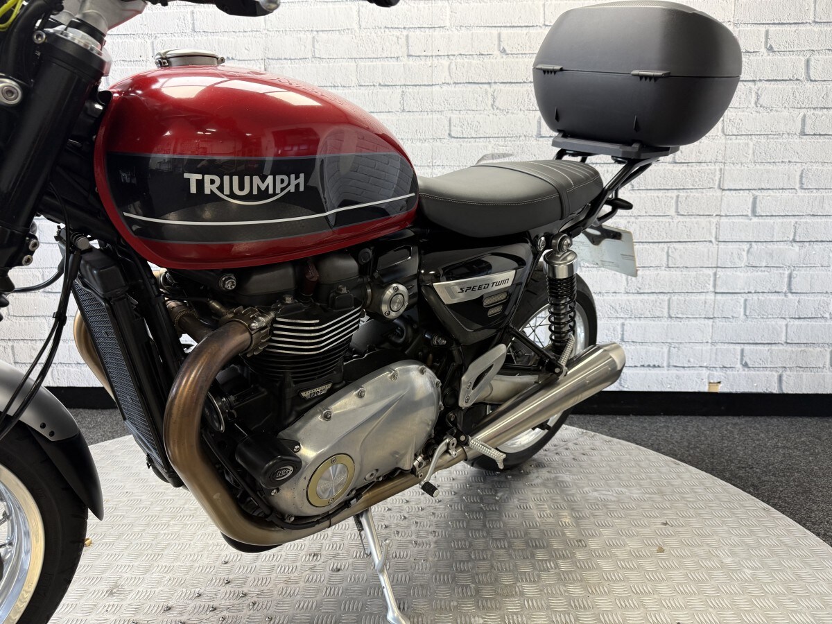Used Triumph SPEED TWIN 1200 2021 for sale - 78393403: Photo 3