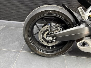 Used Honda CBR 650R 2022 for sale - bike-79353915: Photo