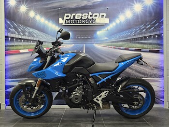 Used Suzuki GSX-8S 2025 for sale - bike-78836339: Photo