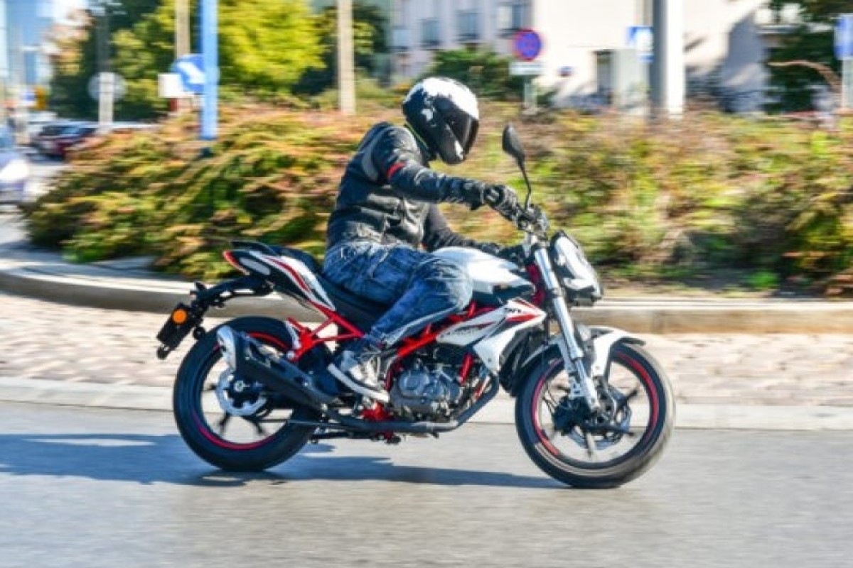 Used Benelli BN 125 for sale - 78399498: Photo 14