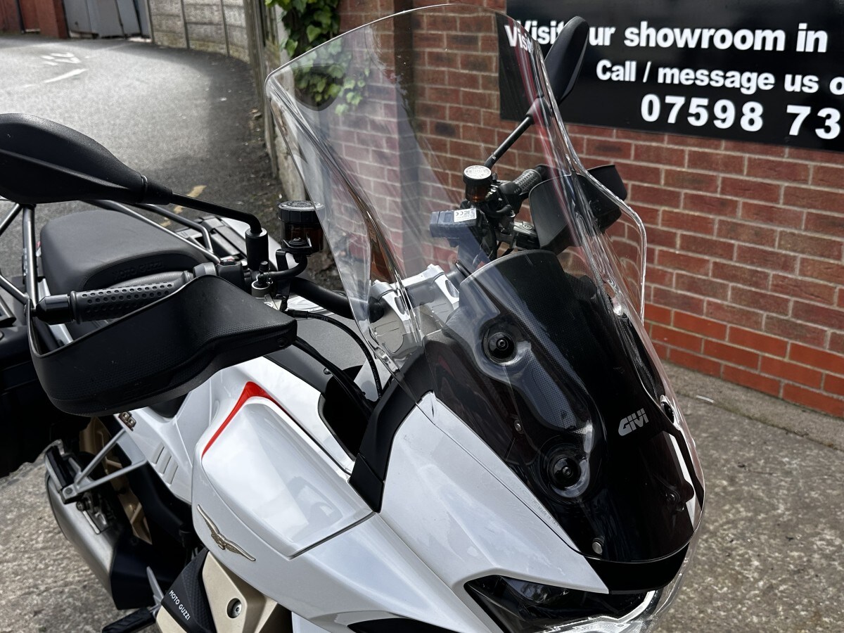 Used Moto Guzzi V100 MANDELLO 2024 for sale - 78904387: Photo 19