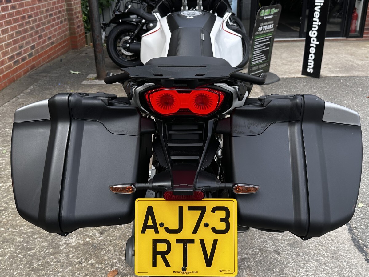 Used Moto Guzzi V100 MANDELLO 2024 for sale - 78904387: Photo 5