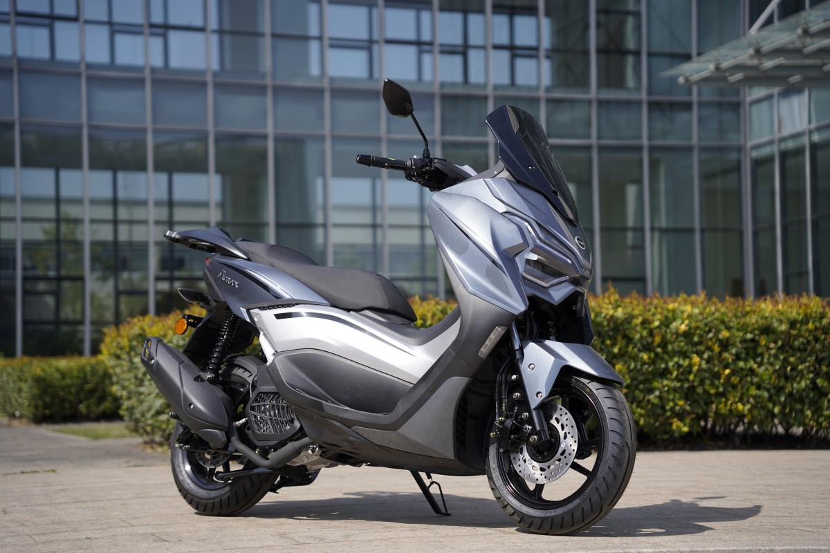Used MG AMAX 125 for sale - 78393503: Photo 9