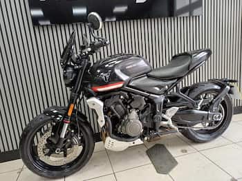 Used Triumph TRIDENT 660 2021 for sale - bike-79830439: Photo