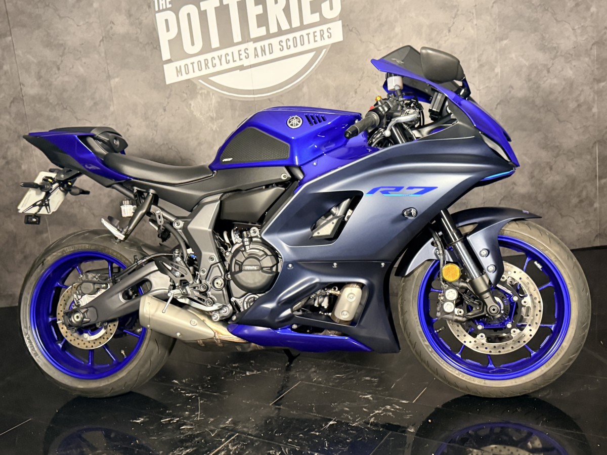 Used Yamaha YZF R7 (YZF690) 2024 for sale - 78722640: Photo 3