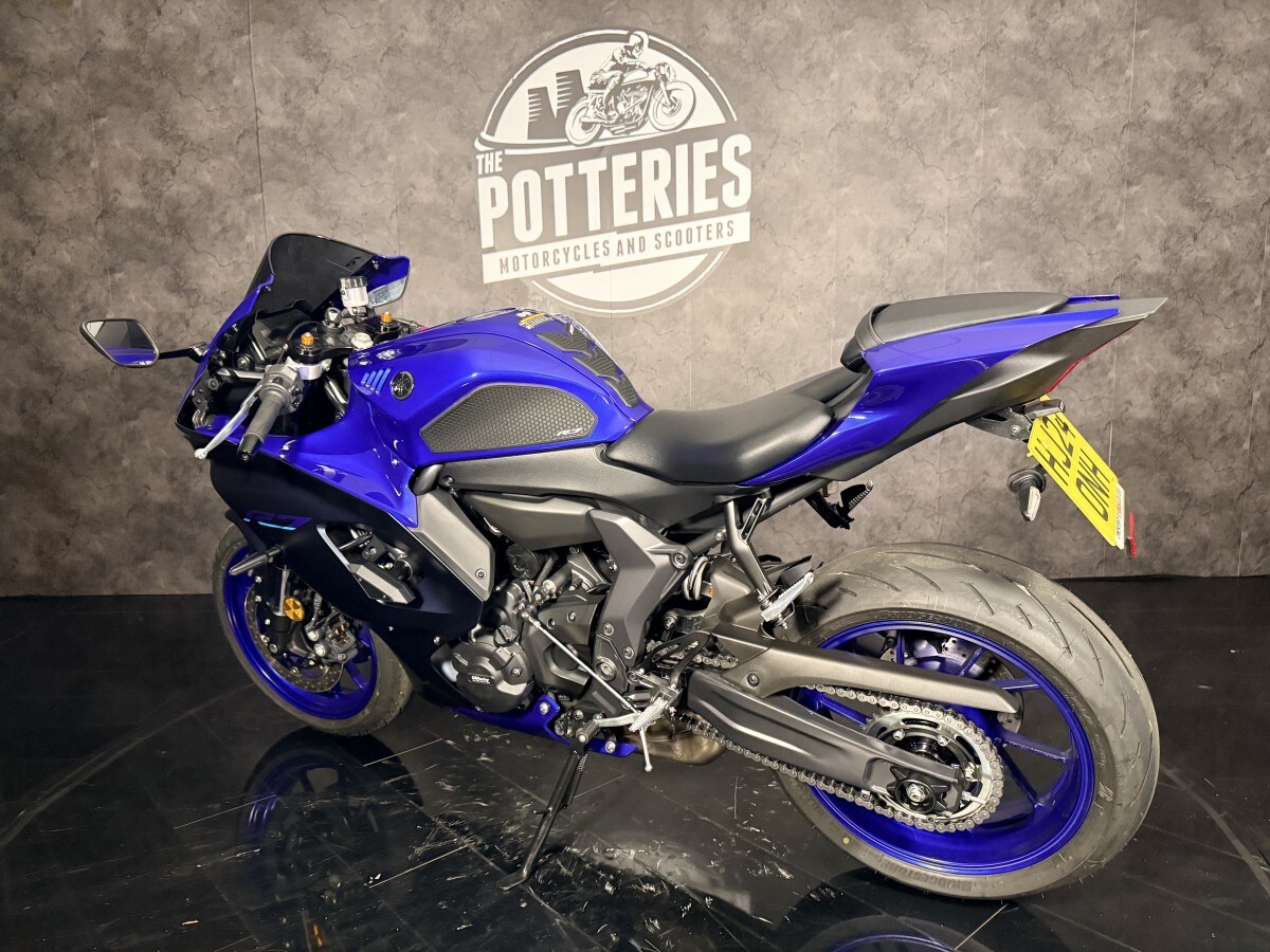 Used Yamaha YZF R7 (YZF690) 2024 for sale - 78722640: Photo 8