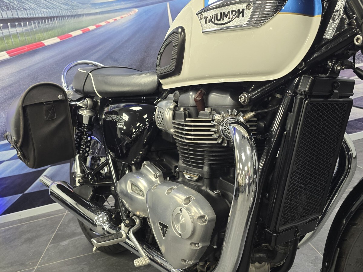Used Triumph BONNEVILLE T100 2017 for sale - 78750893: Photo 12