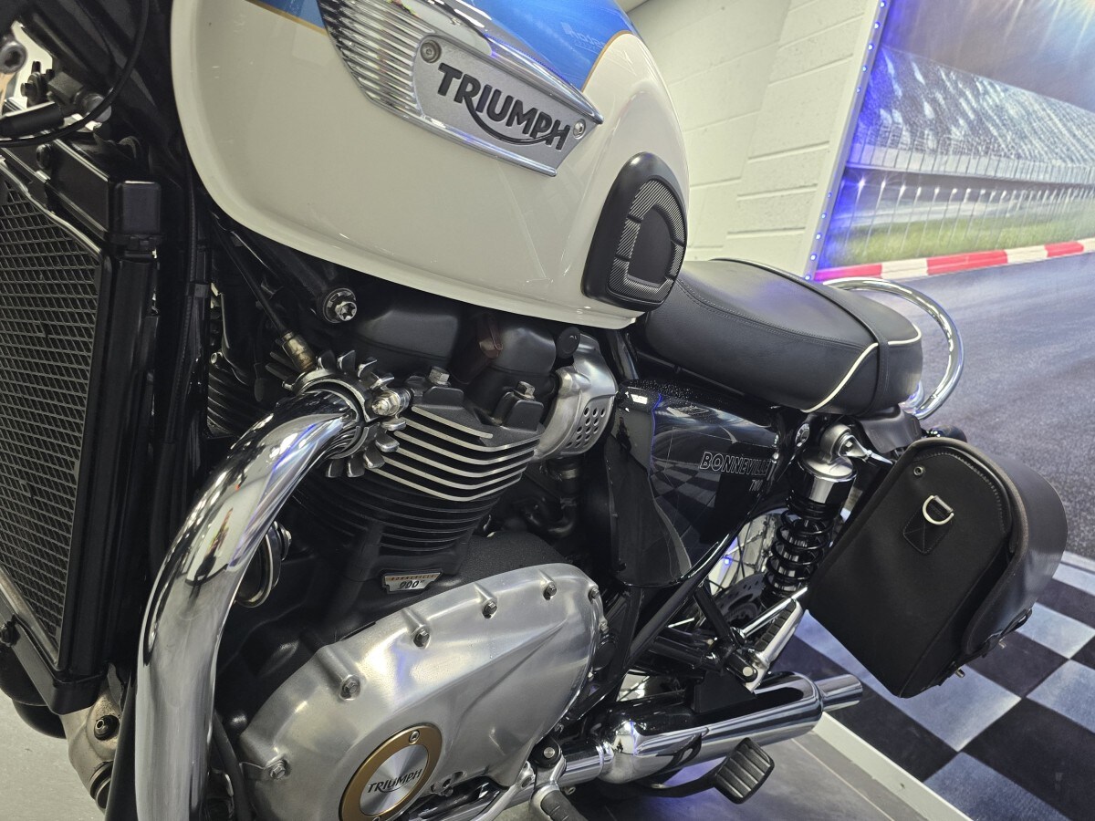 Used Triumph BONNEVILLE T100 2017 for sale - 78750893: Photo 13