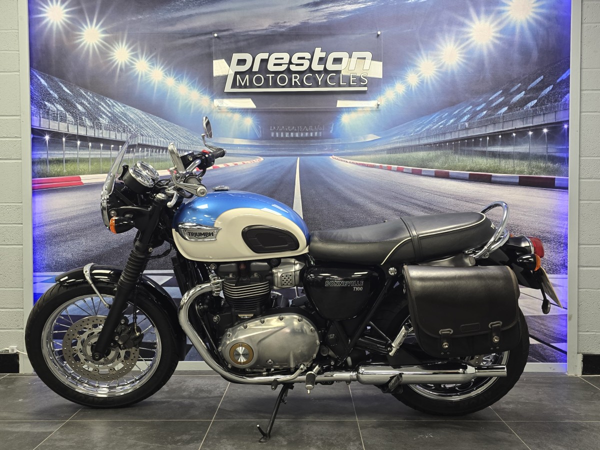Used Triumph BONNEVILLE T100 2017 for sale - 78750893: Photo 4