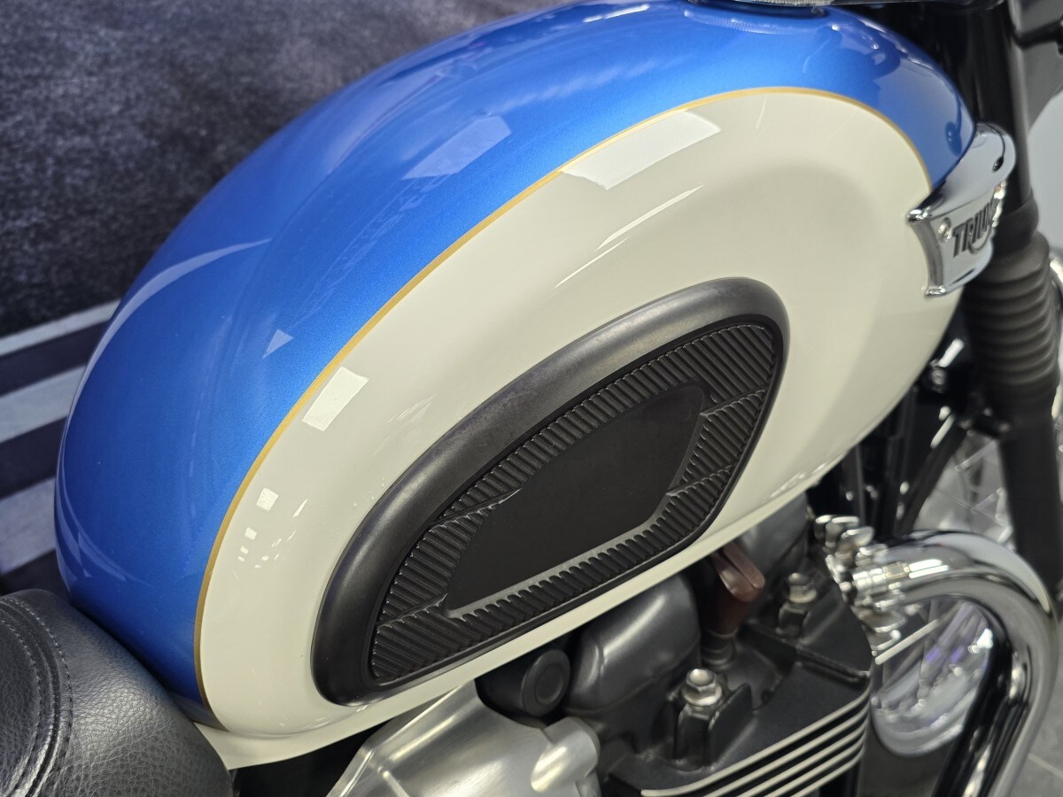 Used Triumph BONNEVILLE T100 2017 for sale - 78750893: Photo 9