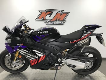 Used Aprilia RSV4 FACTORY undefined for sale - bike-79819797: Photo
