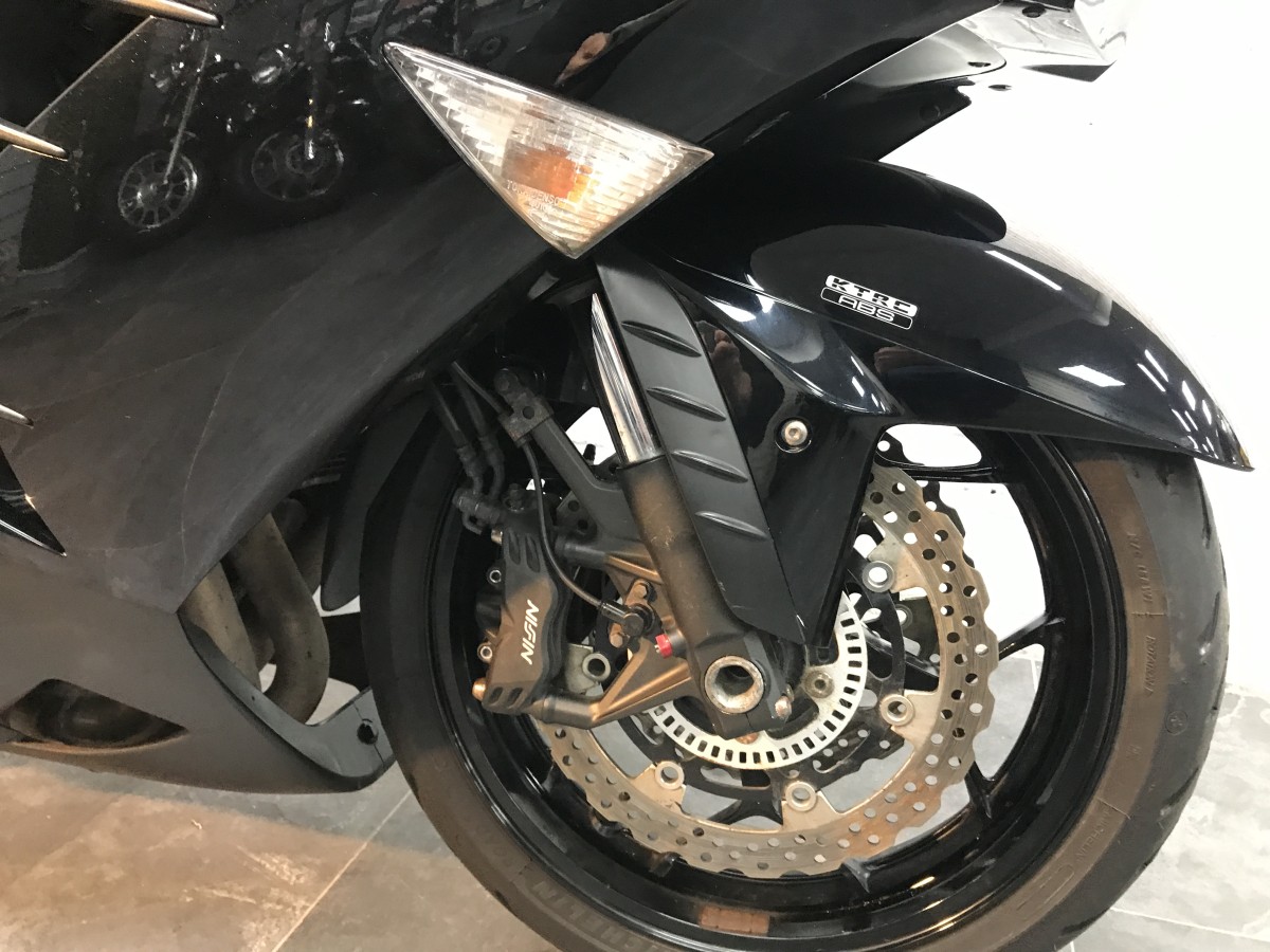 Used Kawasaki ZZR1400 2013 for sale - 78489437: Photo 11