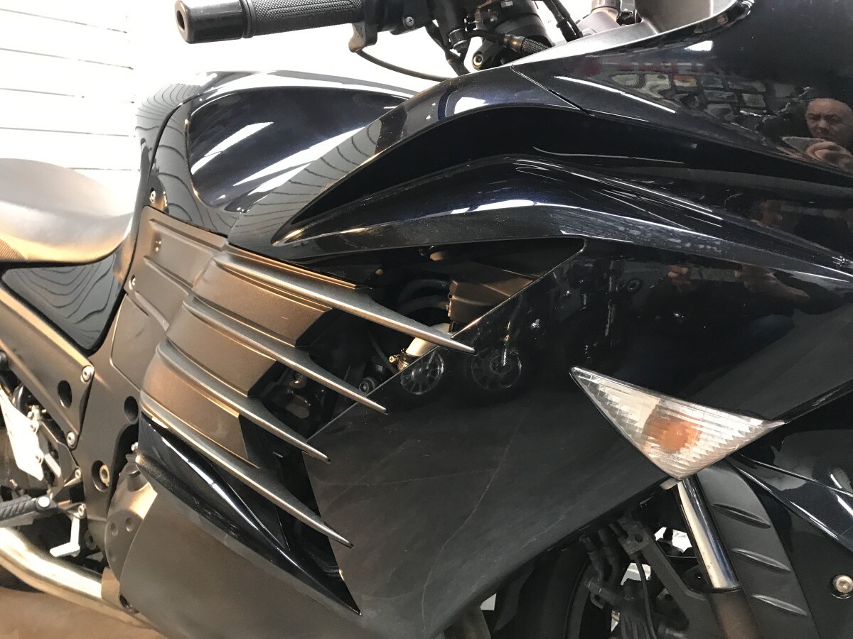 Used Kawasaki ZZR1400 2013 for sale - 78489437: Photo 12