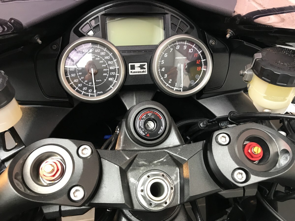 Used Kawasaki ZZR1400 2013 for sale - 78489437: Photo 8