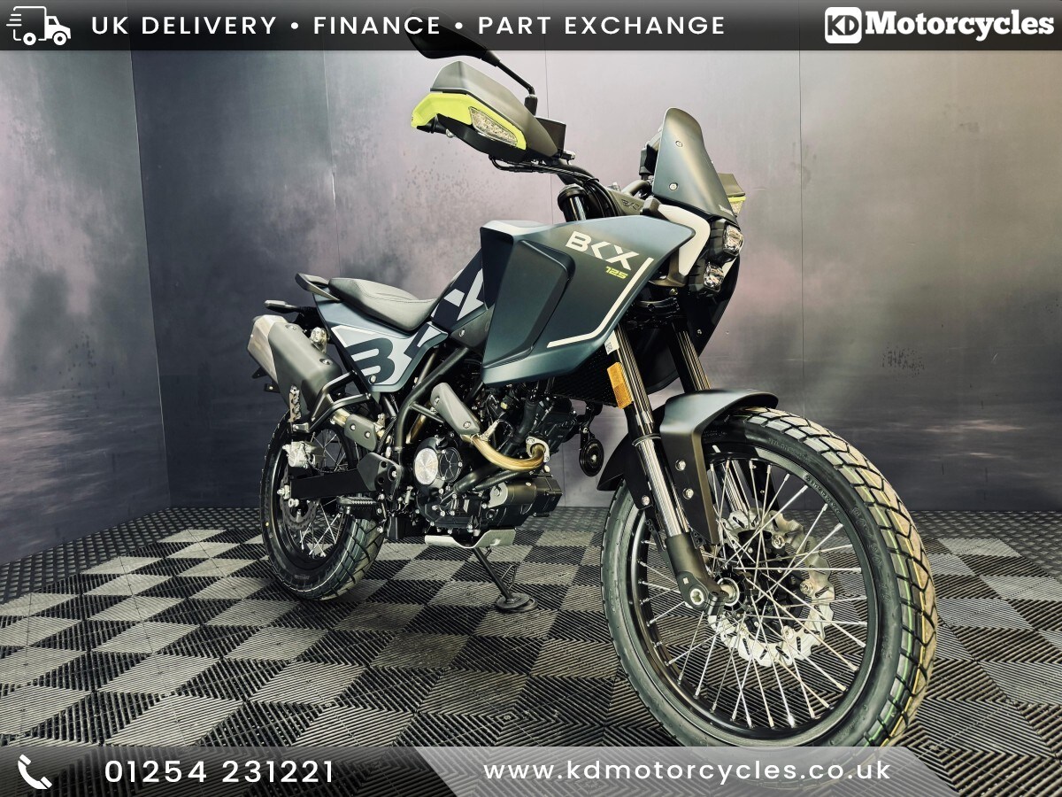 Used Benelli BKX 125 for sale - 78396189: Photo 1
