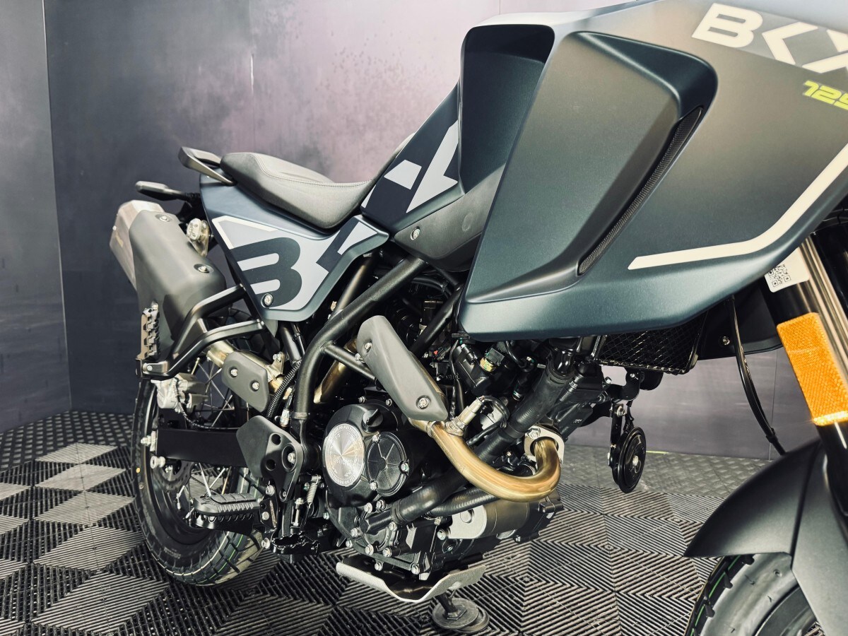 Used Benelli BKX 125 for sale - 78396189: Photo 10
