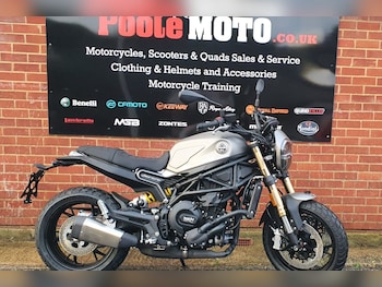 Used Benelli Leoncino 800 undefined for sale - bike-78399918: Photo
