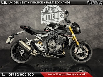 Used Triumph SPEED TRIPLE RS 1160 2022 for sale - bike-78470437: Photo