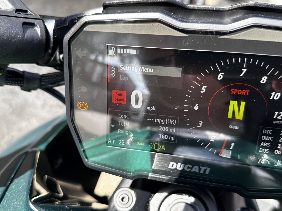 Used Ducati DUCATI DIAVEL FOR BENTLEY 2025 for sale - 78915549: Photo 16