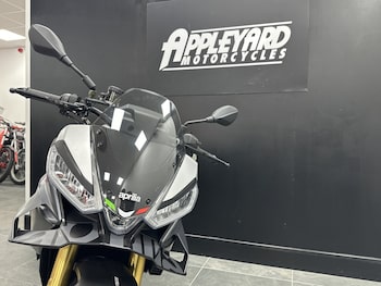 Used Aprilia Tuono V4 1100 undefined for sale - bike-78395384: Photo