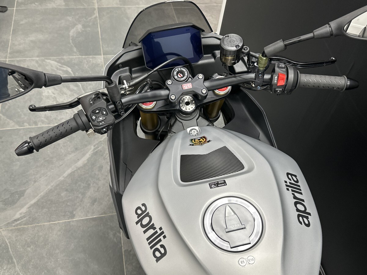 Used Aprilia Tuono V4 1100 for sale - 78395384: Photo 9