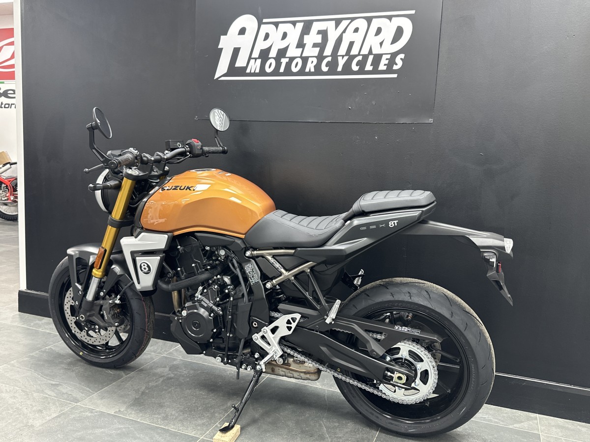 Used Suzuki GSX-8T for sale - 78395160: Photo 3