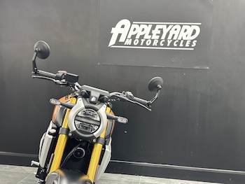 Used Suzuki GSX-8T undefined for sale - bike-78395160: Photo