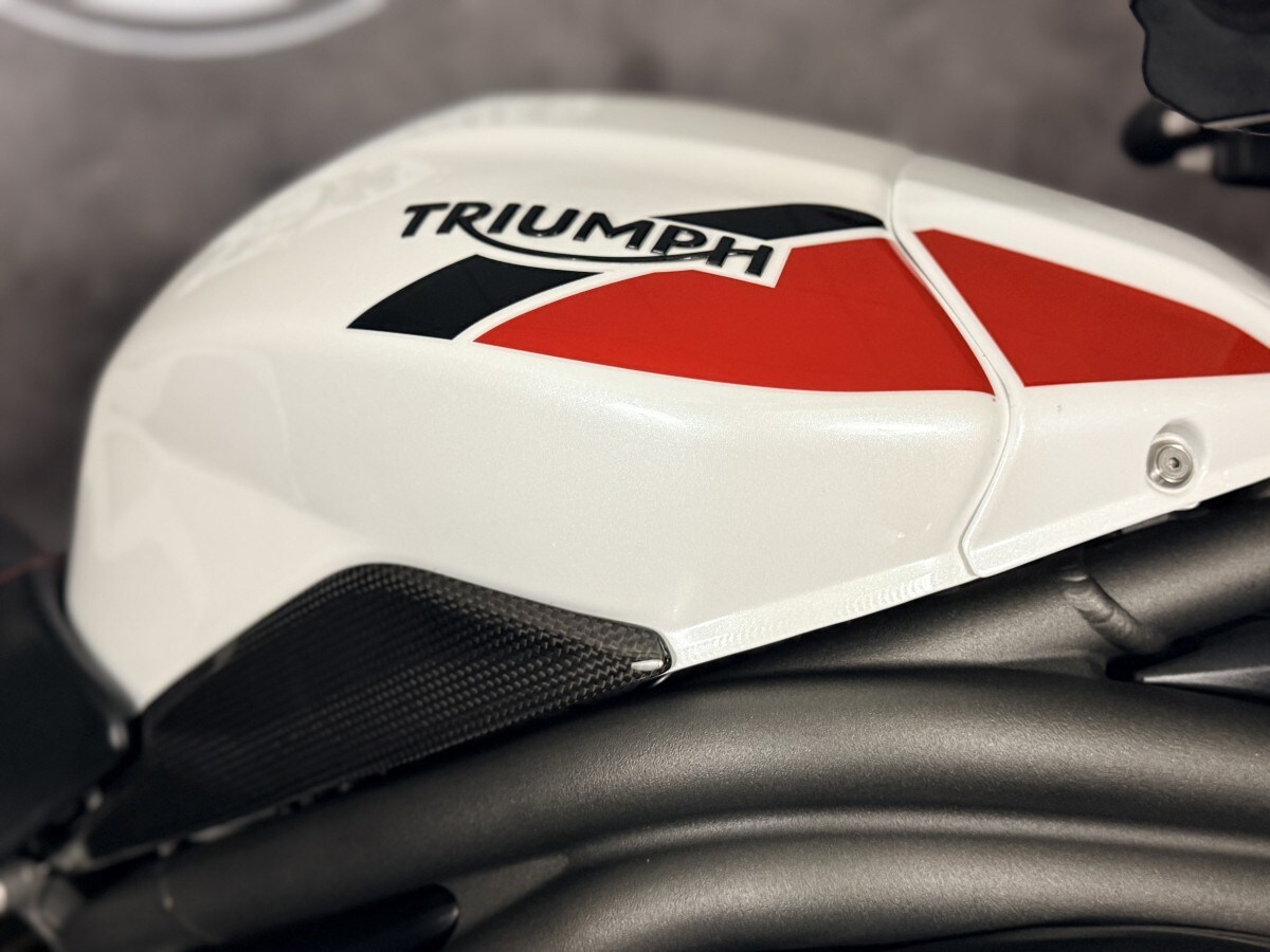 Used Triumph SPEED TRIPLE RS 1050 2020 for sale - 78765533: Photo 6
