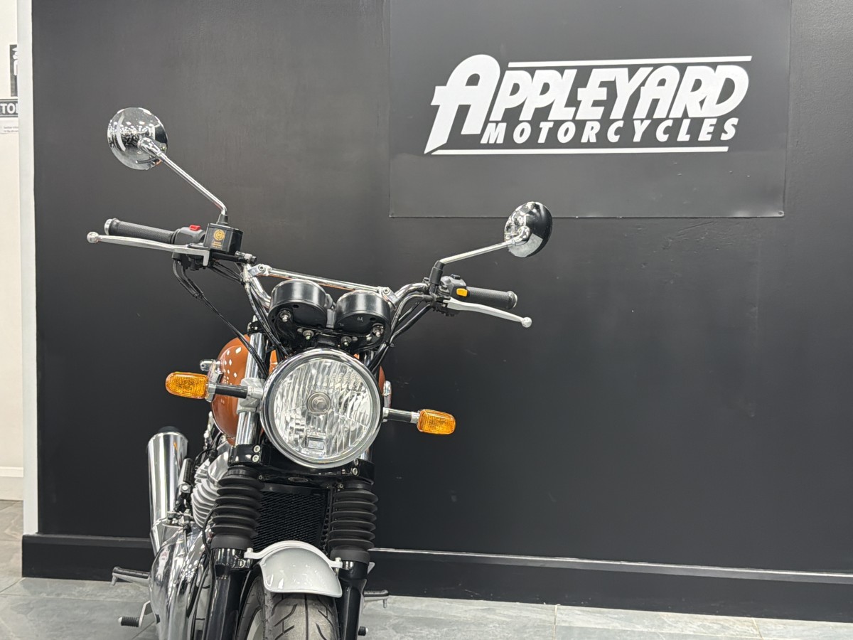 Used Royal Enfield INTERCEPTOR INT 650 2022 for sale - 78836331: Photo 2